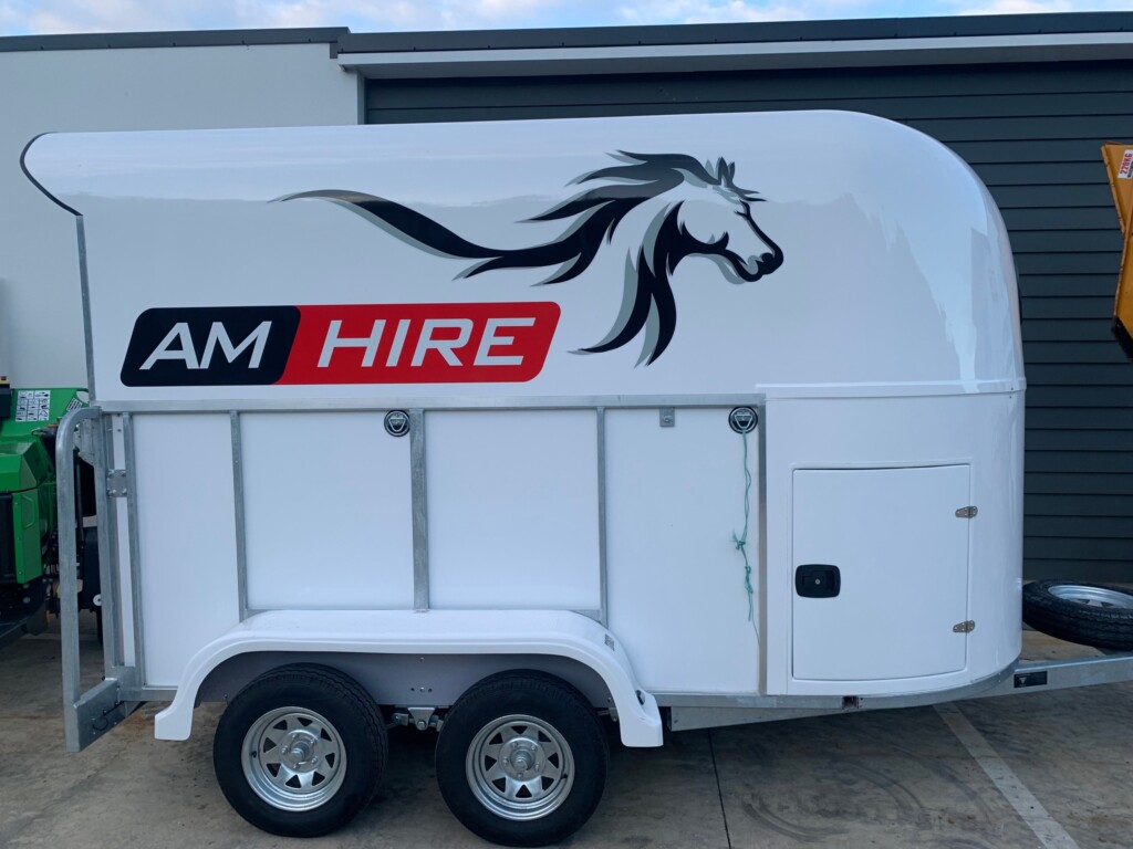 Horse Float Trailer – Tandem Axle – AM HIRE